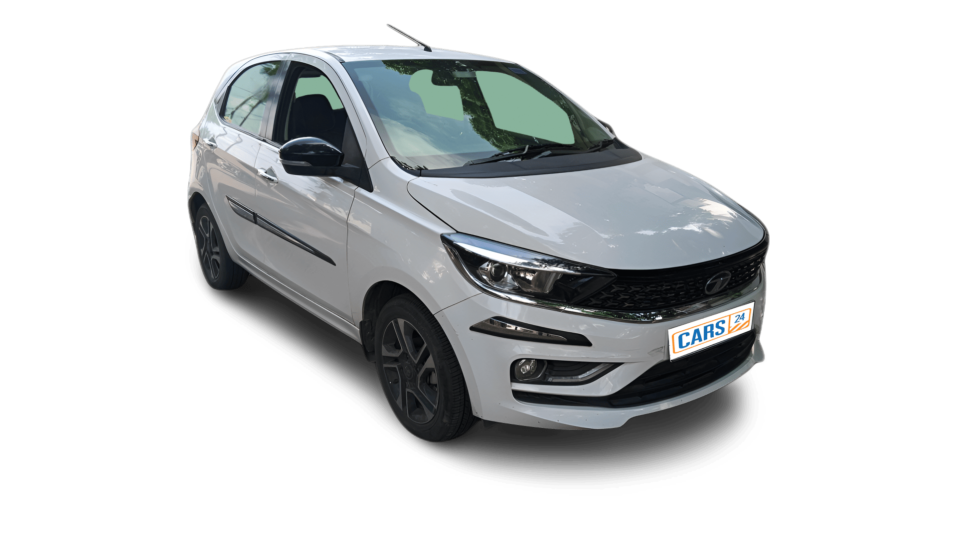 2022 Tata Tiago - Hatchback - Petrol - Manual - ₹5.84 lakh